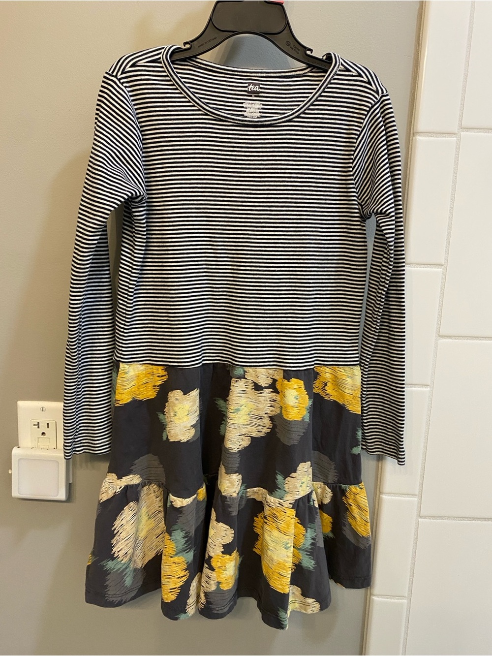 Tea Collection Striped and Floral Skirt Dress / Size 7 / VGUC